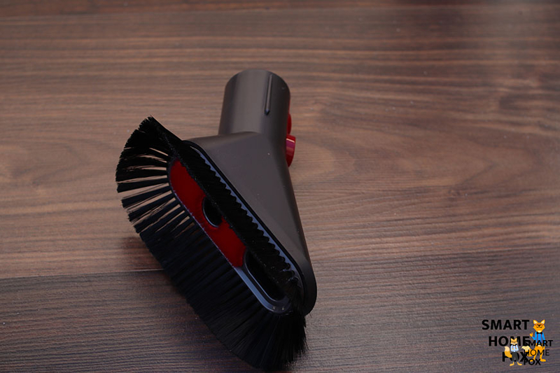Dyson v10 brosse extra douce